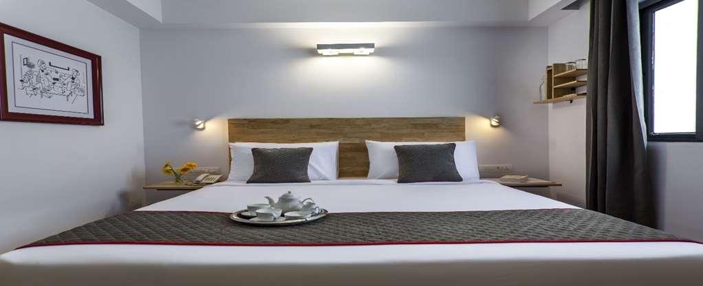 Hotel Oyo Townhouse 5 Jubilee Hills Hyderabad Habitación foto